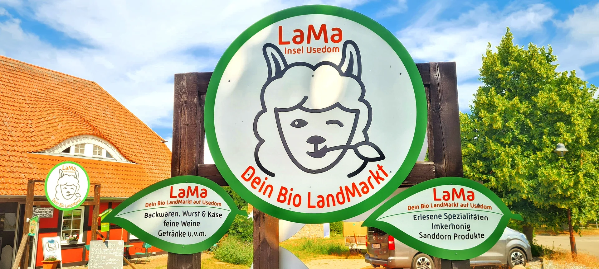 Innenansicht des LaMa LandMarkt Bioladens in Mellenthin auf Usedom